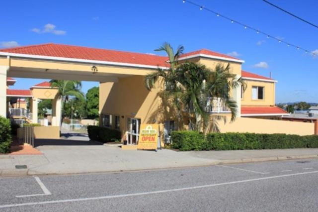 Harbour Sails Motor Inn Gladstone Exterior photo