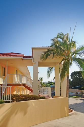 Harbour Sails Motor Inn Gladstone Exterior photo